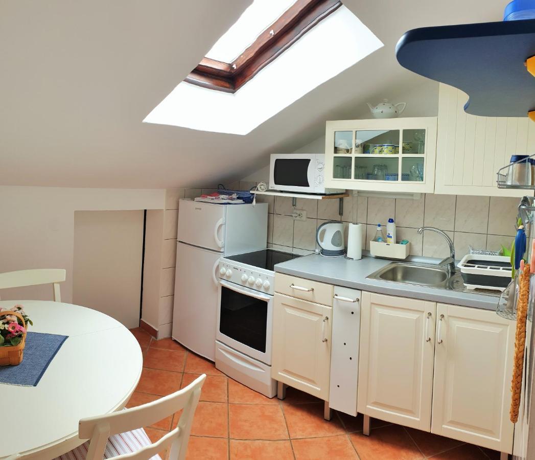 Rentfox - Crikvenica Apartment Екстериор снимка
