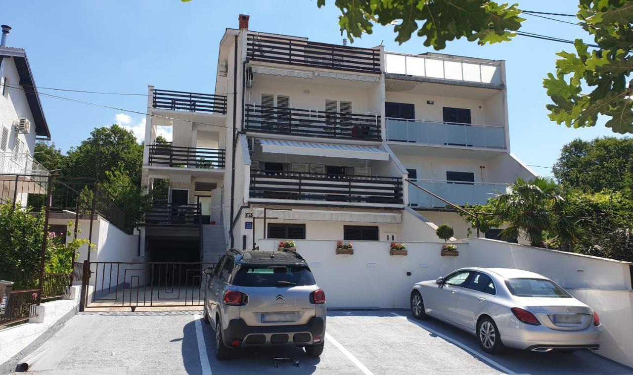 Rentfox - Crikvenica Apartment Екстериор снимка