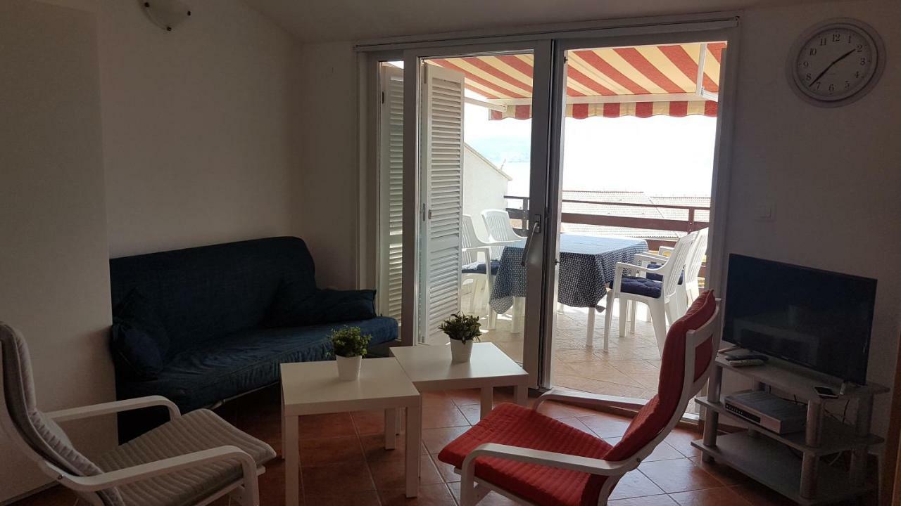 Rentfox - Crikvenica Apartment Екстериор снимка