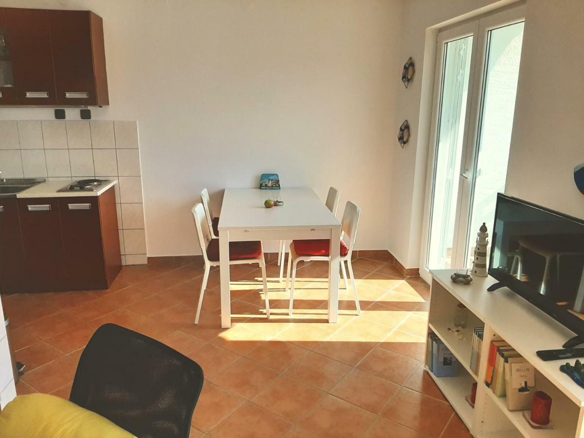 Rentfox - Crikvenica Apartment Екстериор снимка
