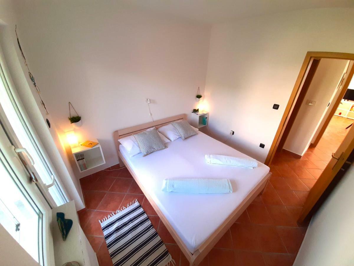 Rentfox - Crikvenica Apartment Екстериор снимка